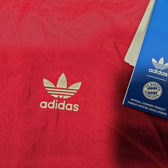Adidas Originals FC Bayern Munich Mens XL Track Soccer Jacket Windbreaker IS6508 - Picture 2 of 15